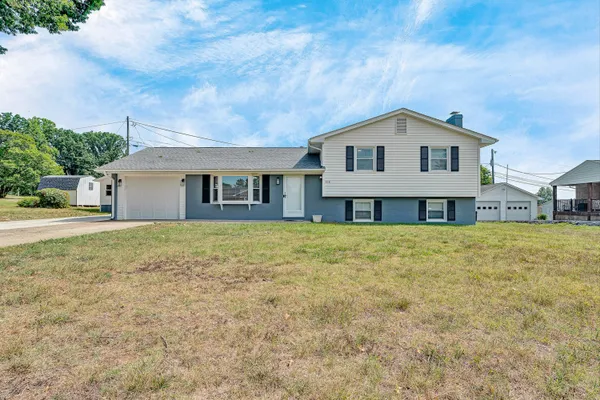 $399,500 | 358 Keesling Avenue, Salem, VA 24153