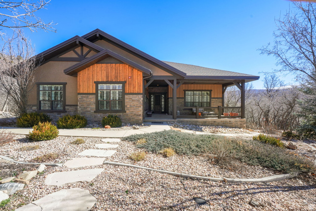 82 Meadow Drive Springville, UT 84663 - Photo 1 of 61