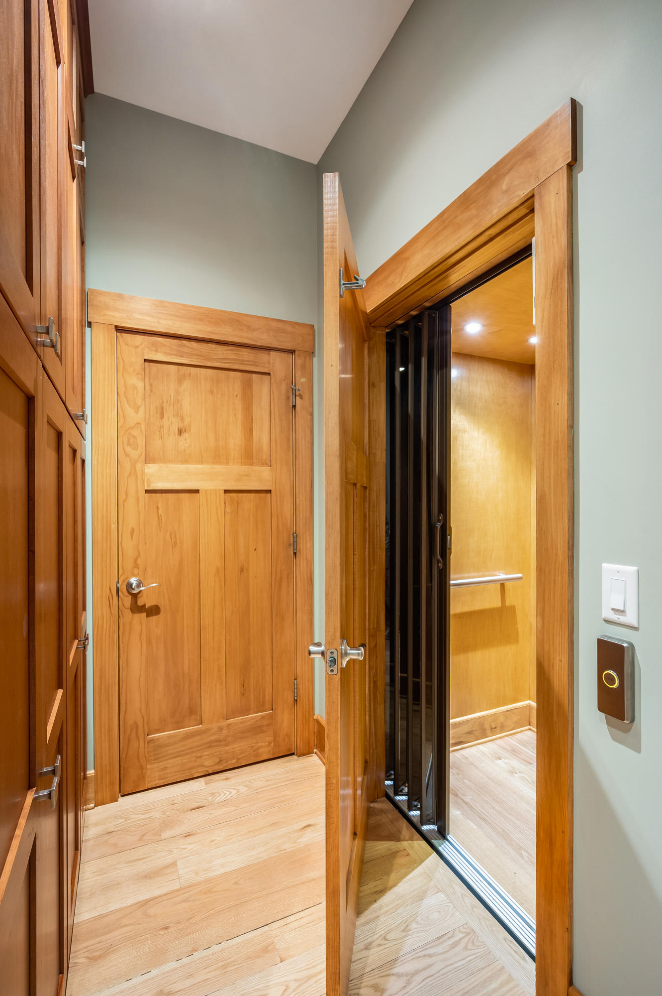 4043 Hamill Road Hixson, TN 37343 - Photo 18 of 59 Hallway