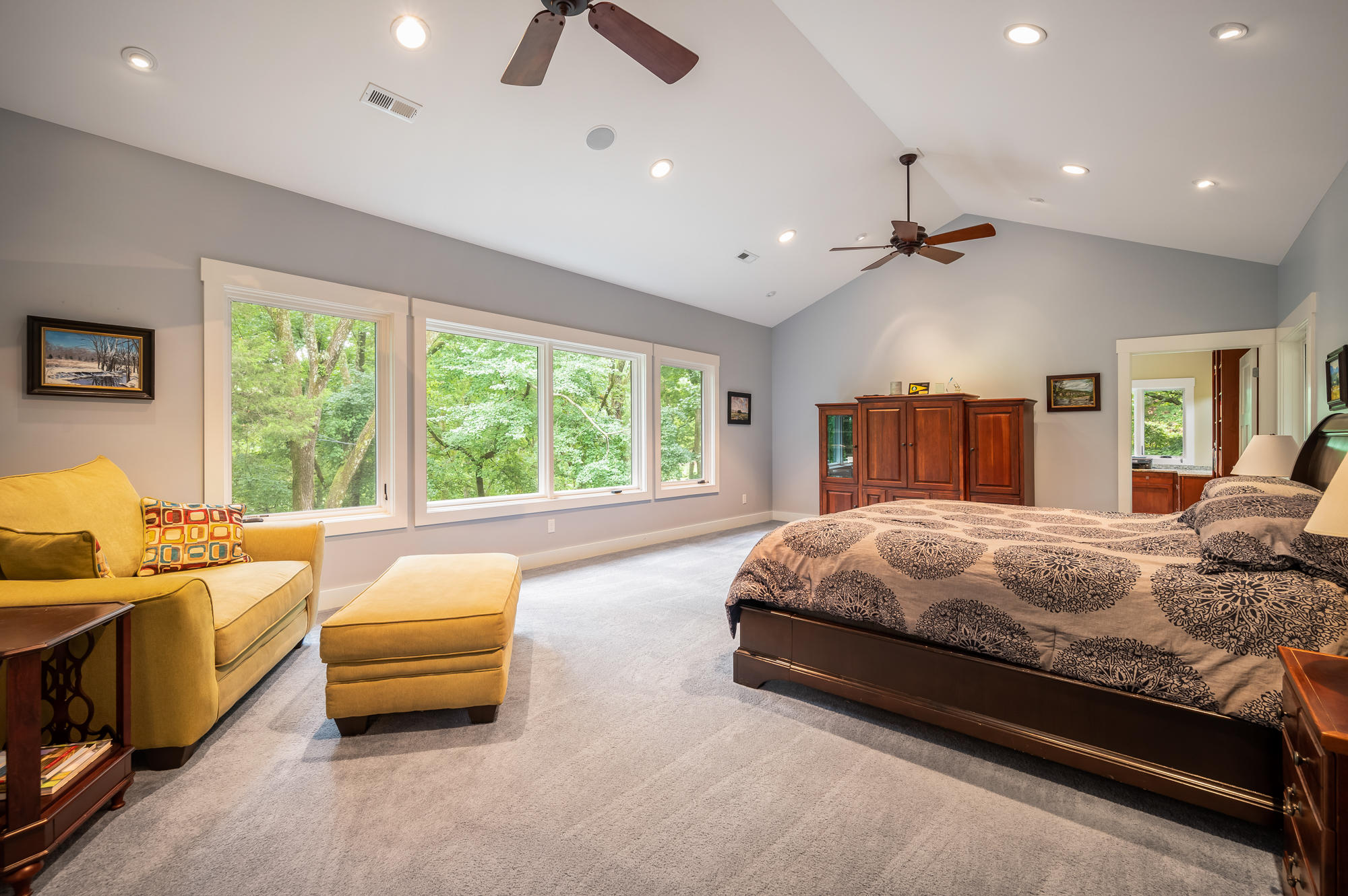 4043 Hamill Road Hixson, TN 37343 - Photo 23 of 59 Master Bedroom