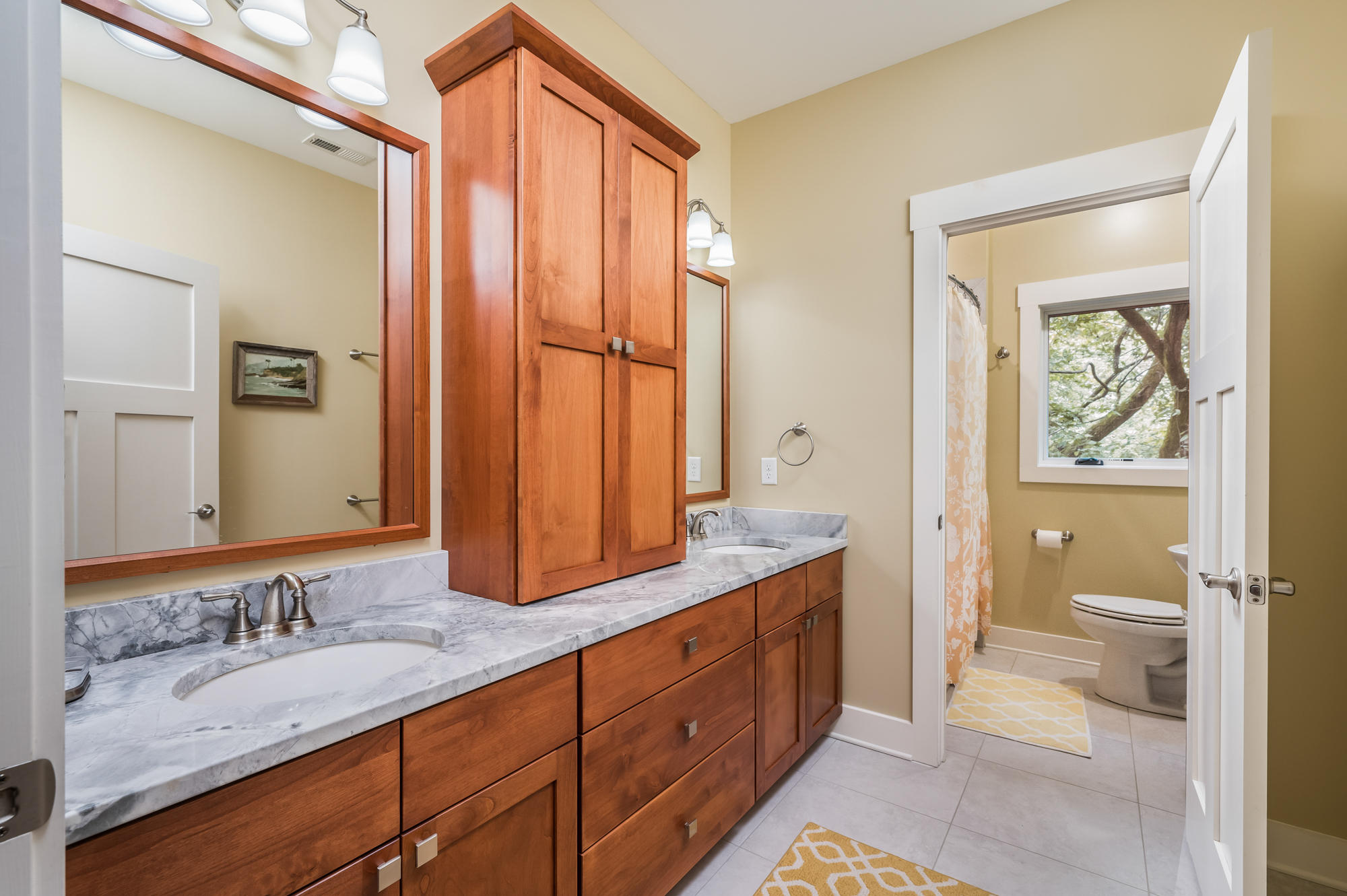 4043 Hamill Road Hixson, TN 37343 - Photo 27 of 59 Master Bathroom