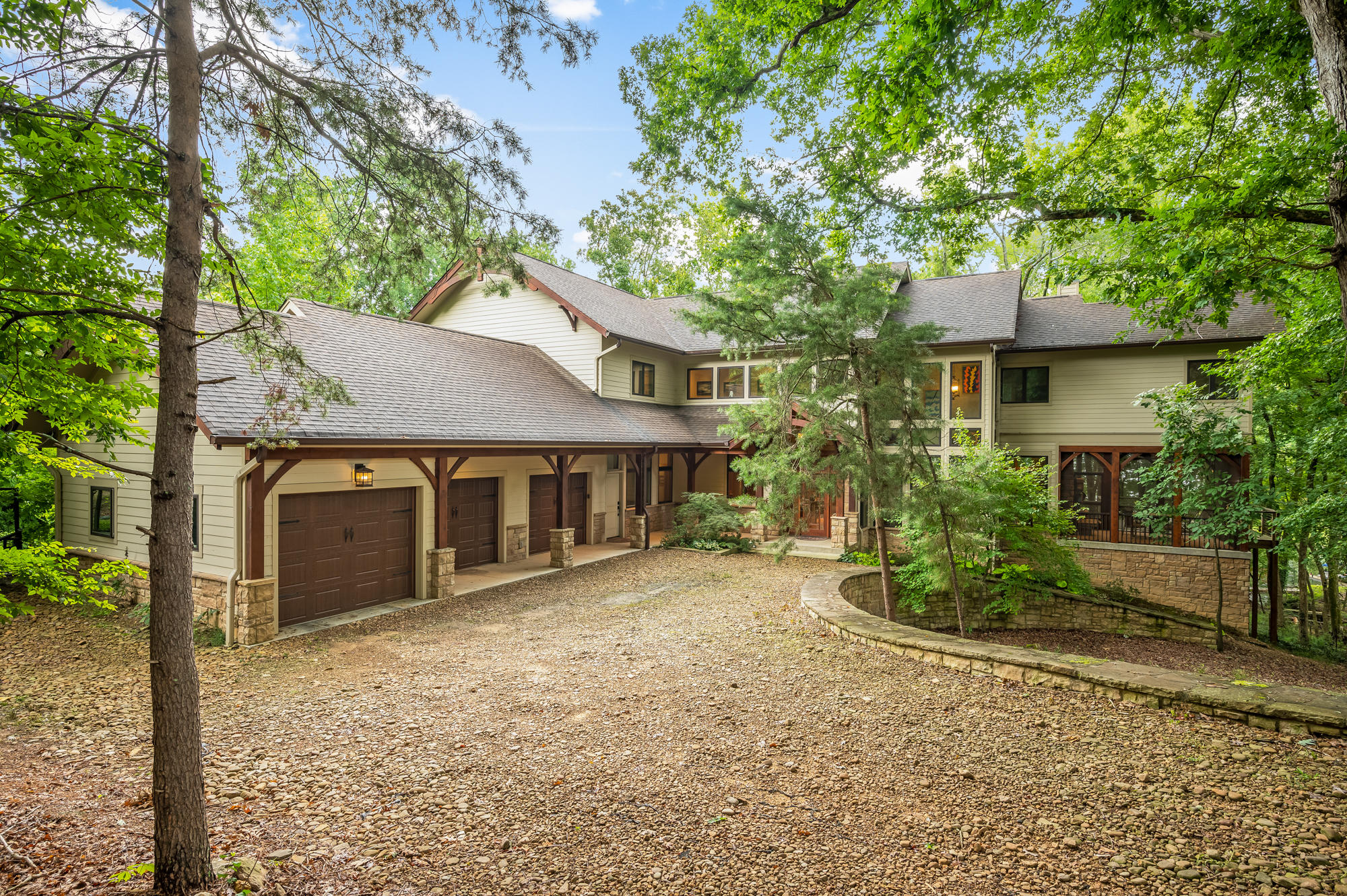 4043 Hamill Road Hixson, TN 37343 - Photo 3 of 59 Exterior