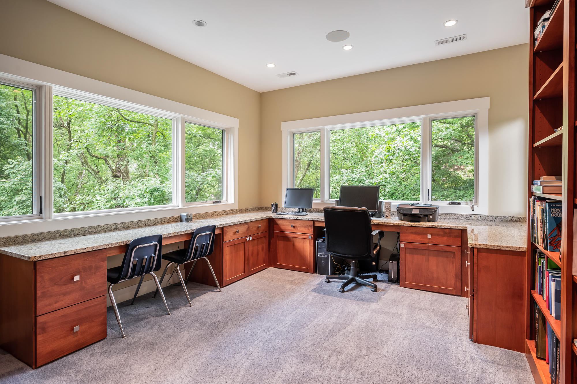 4043 Hamill Road Hixson, TN 37343 - Photo 36 of 59 Office