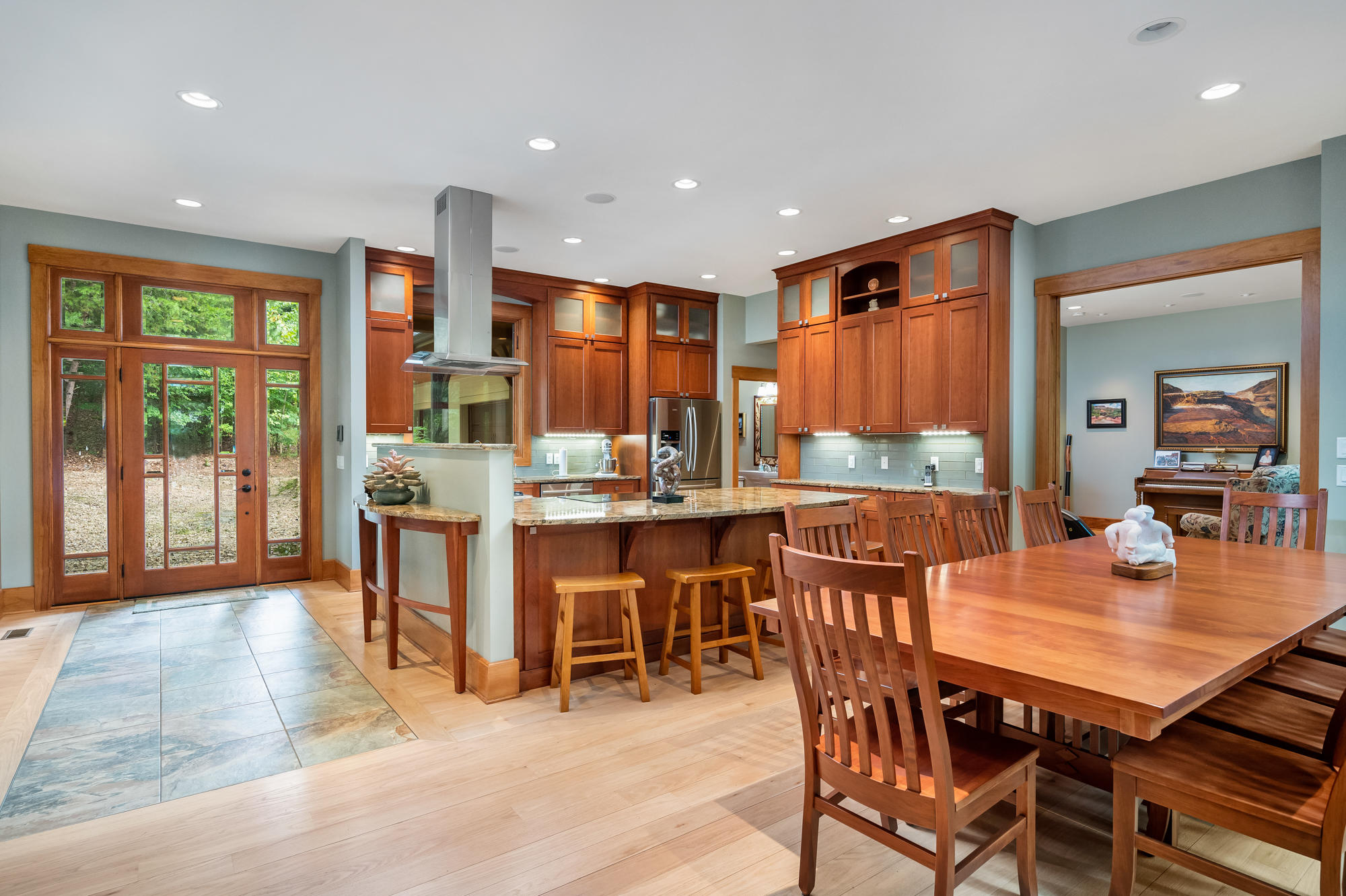 4043 Hamill Road Hixson, TN 37343 - Photo 6 of 59 Kitchen