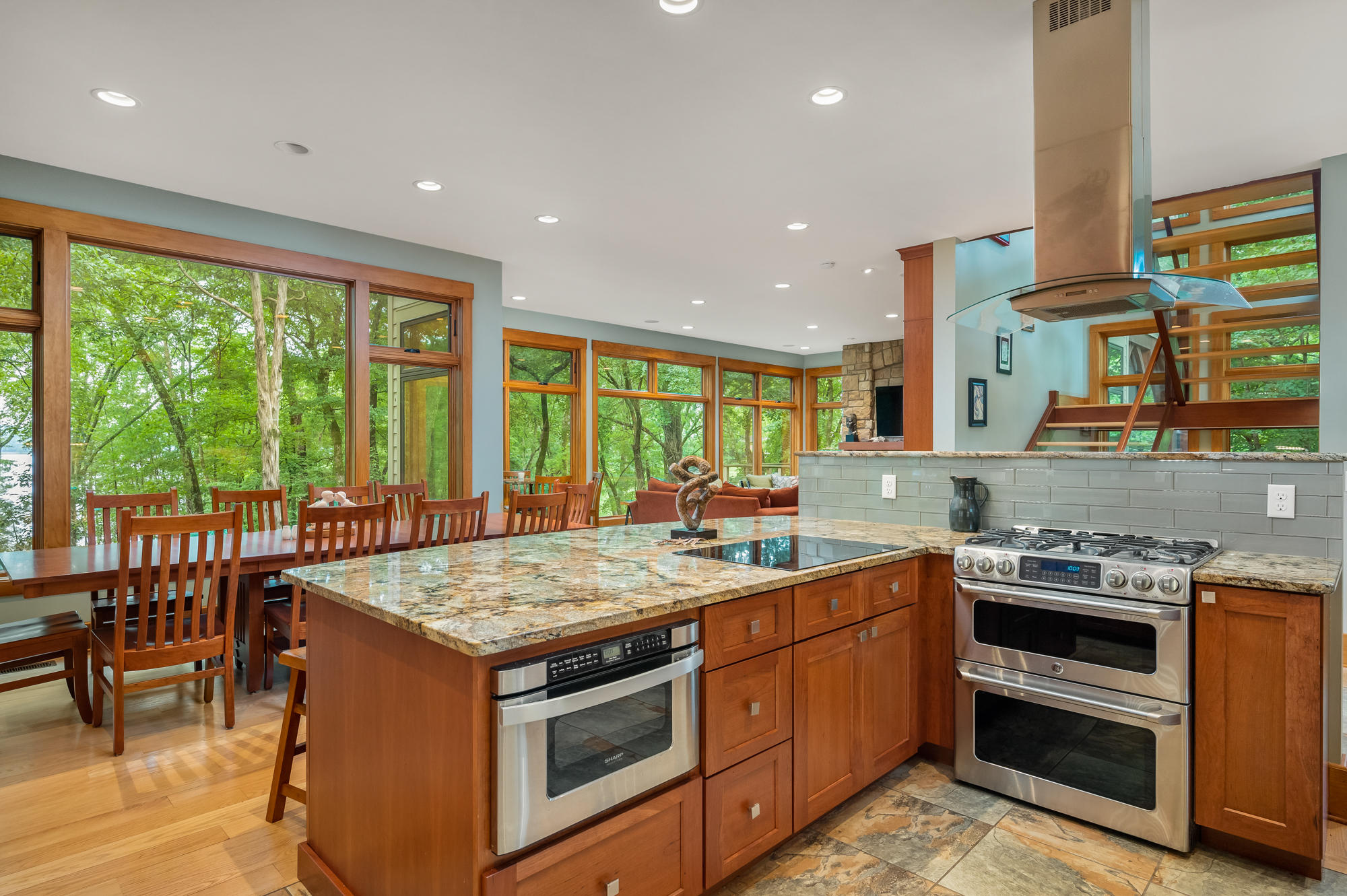 4043 Hamill Road Hixson, TN 37343 - Photo 8 of 59 Kitchen