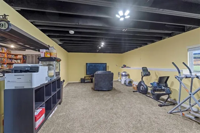 $395,000 | 16209 Margie Lane, Basehor, KS 66007