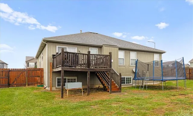 $395,000 | 16209 Margie Lane, Basehor, KS 66007