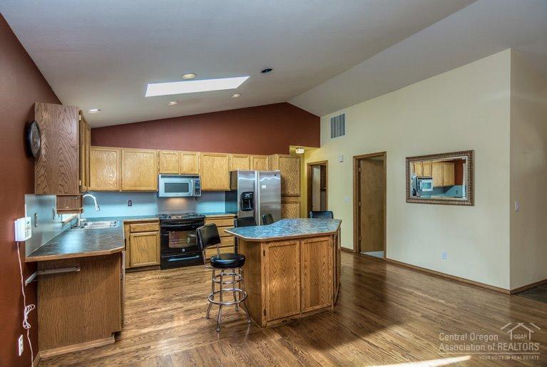 60006 Cinder Butte Road Bend, OR 97702 - Photo 3 of 25 Additional Photo