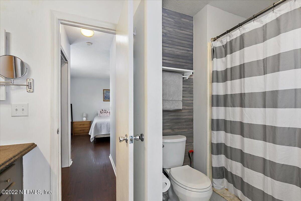 10929 Reading Road Jacksonville, FL 32257 - Photo 16 of 24 16-Primary Bathroom
