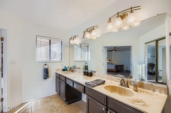 $859,000 | 1543 East Mission Lane, Phoenix, AZ 85020