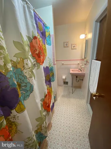 $429,900 | 9 Traverse Drive, Plymouth Meeting, PA 19462