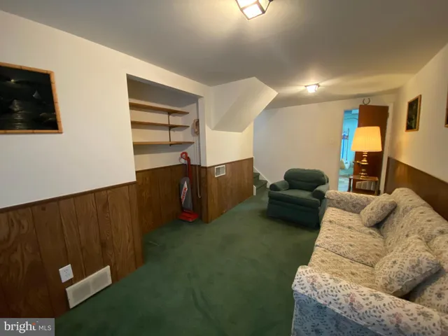 $429,900 | 9 Traverse Drive, Plymouth Meeting, PA 19462