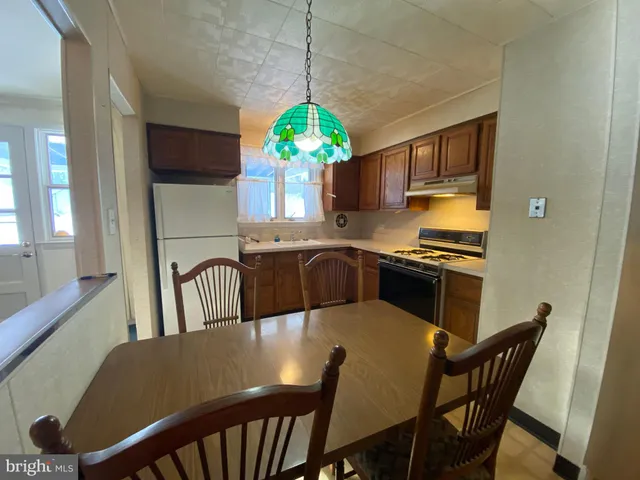 $429,900 | 9 Traverse Drive, Plymouth Meeting, PA 19462