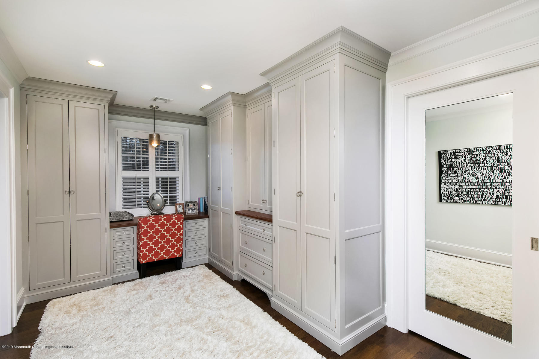 53 Shrewsbury Drive Rumson, NJ 07760 - Photo 15 of 36 Dressing Room