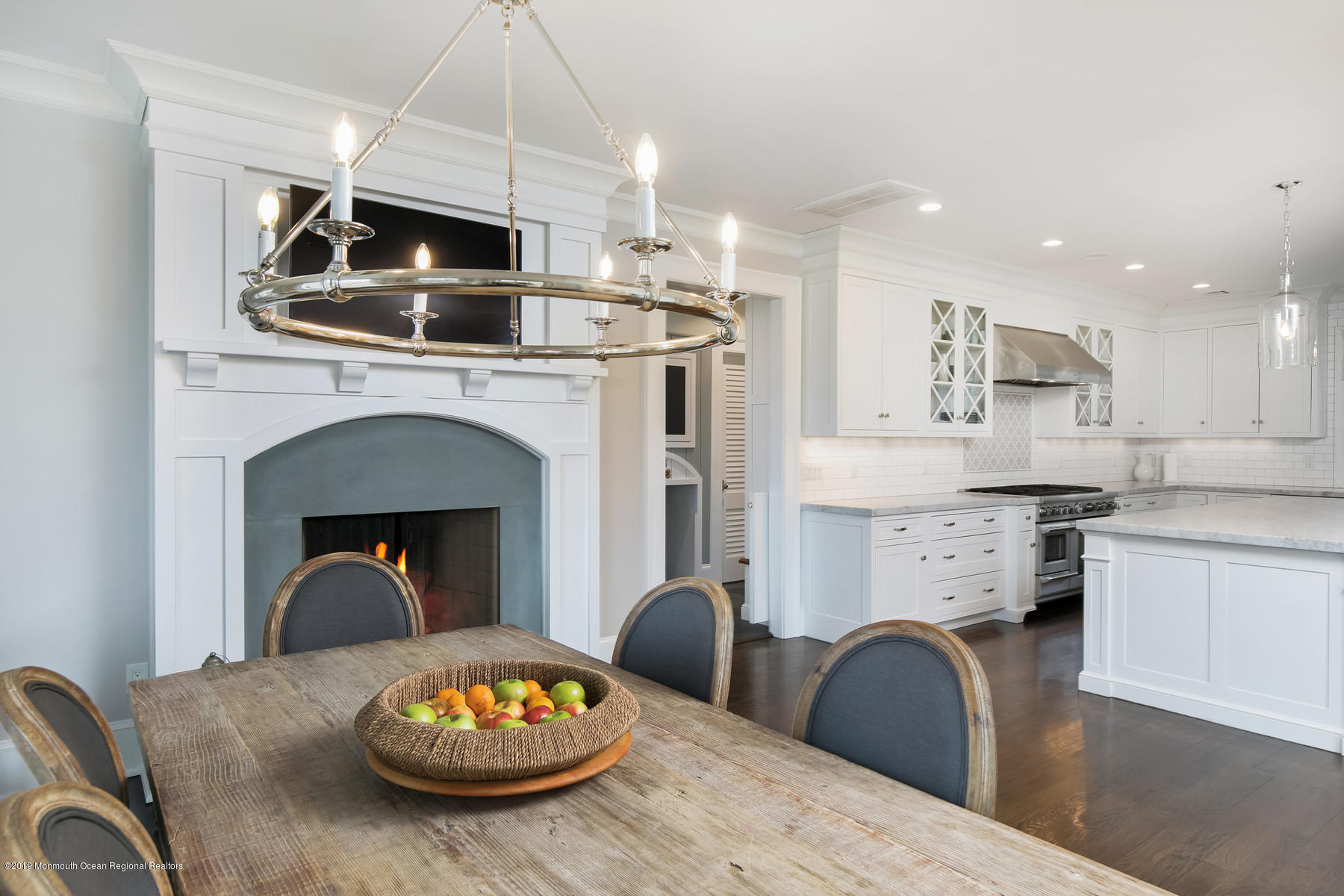53 Shrewsbury Drive Rumson, NJ 07760 - Photo 8 of 36 Breakfast Nook