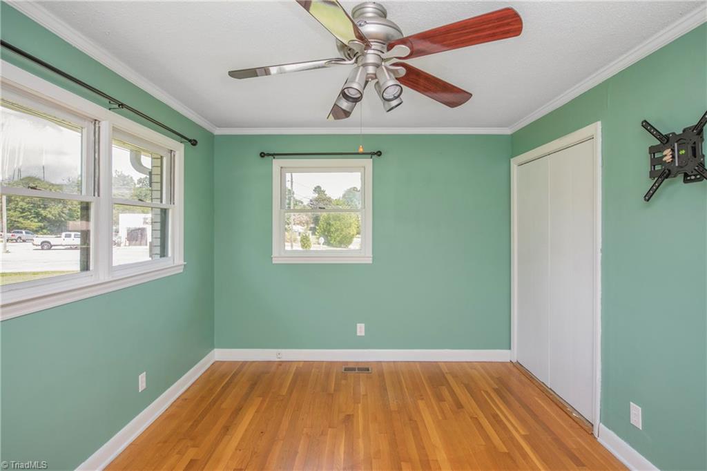4060 Upper Lake Road Thomasville, NC 27360 - Photo 21 of 47 Gallery Image 21