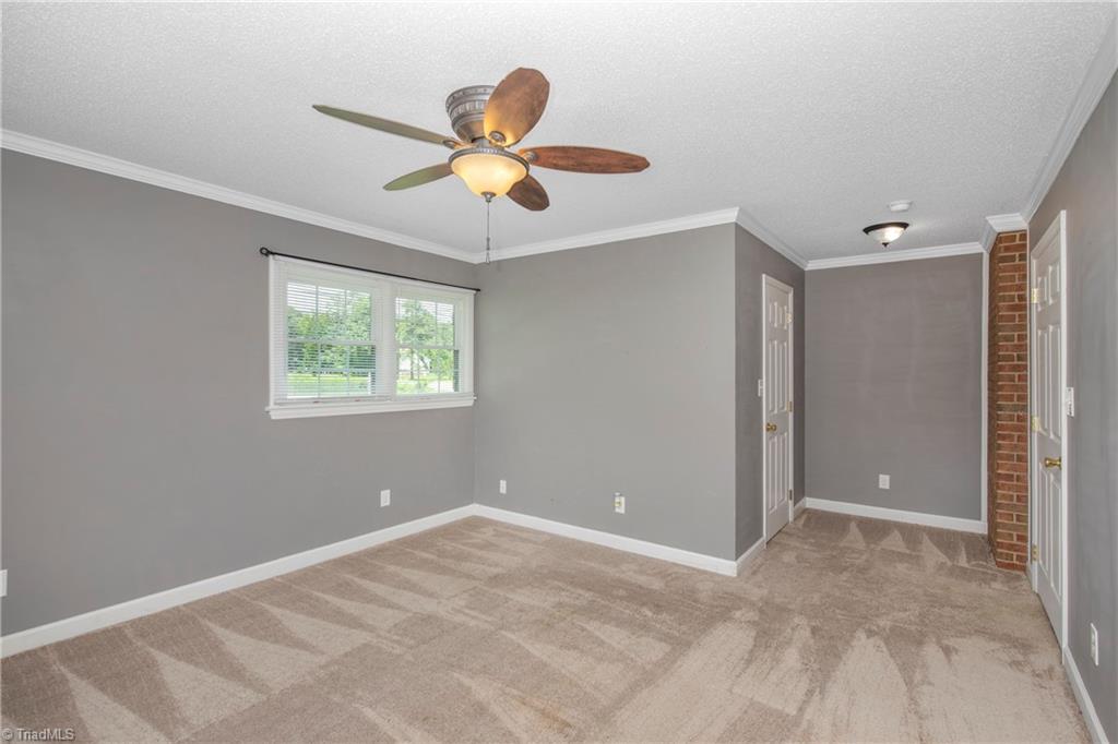 4060 Upper Lake Road Thomasville, NC 27360 - Photo 33 of 47 Gallery Image 33