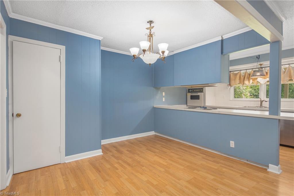 4060 Upper Lake Road Thomasville, NC 27360 - Photo 6 of 47 Gallery Image 6