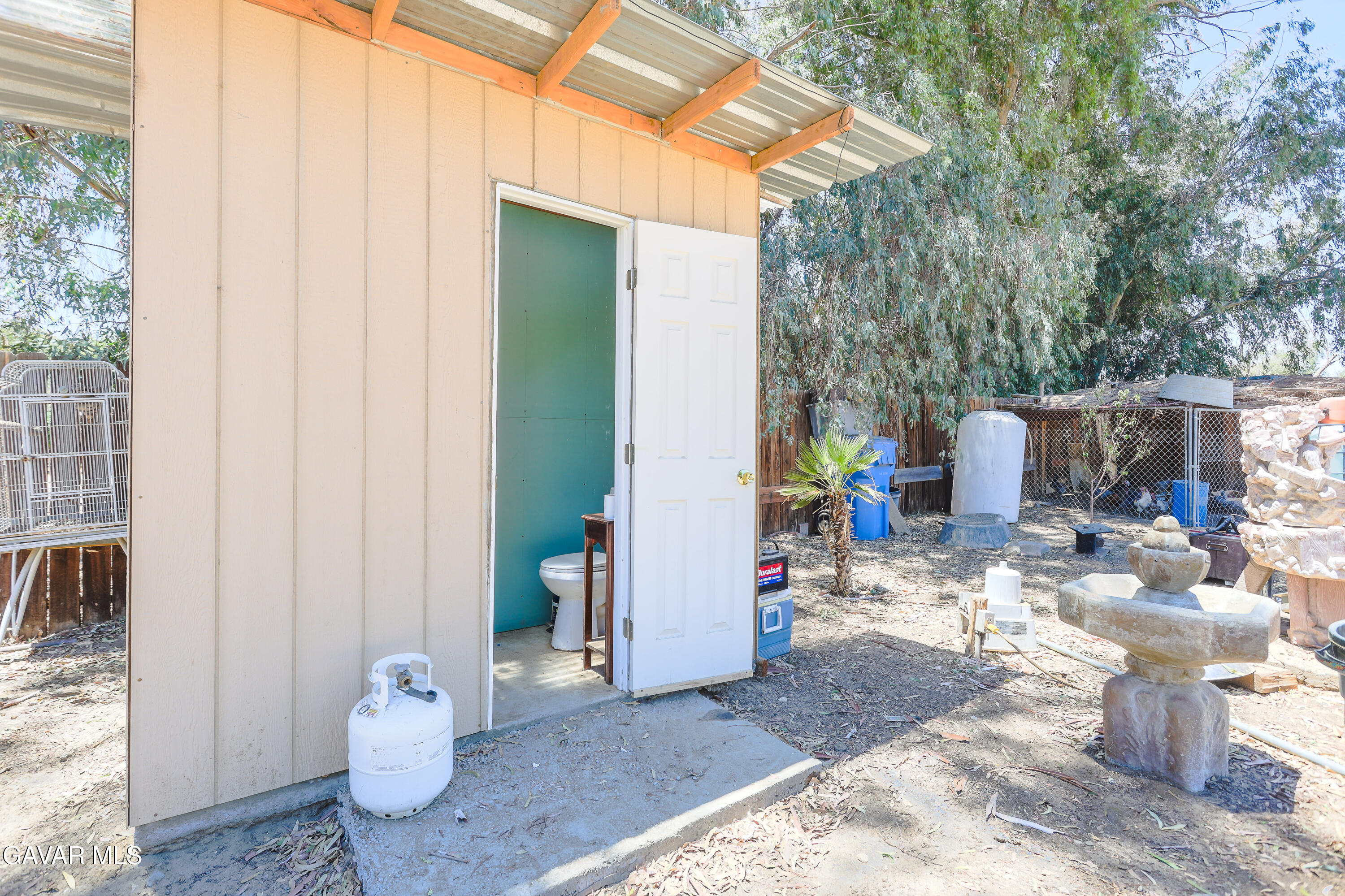 10755 East Ave R 10 Littlerock, CA 93543 - Photo 21 of 24 Ruby 25