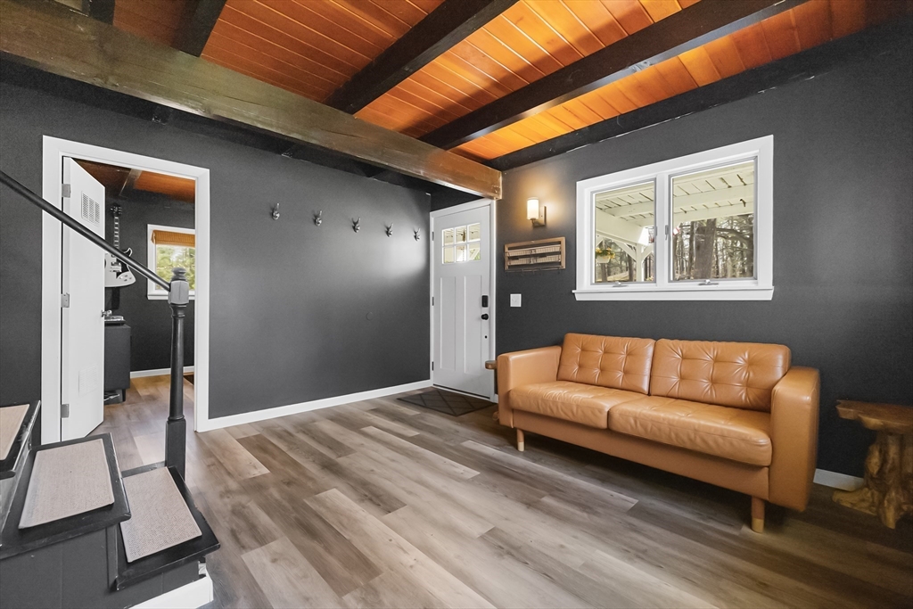 503 Hilltop Road Lancaster, MA 01523 - Photo 11 of 28