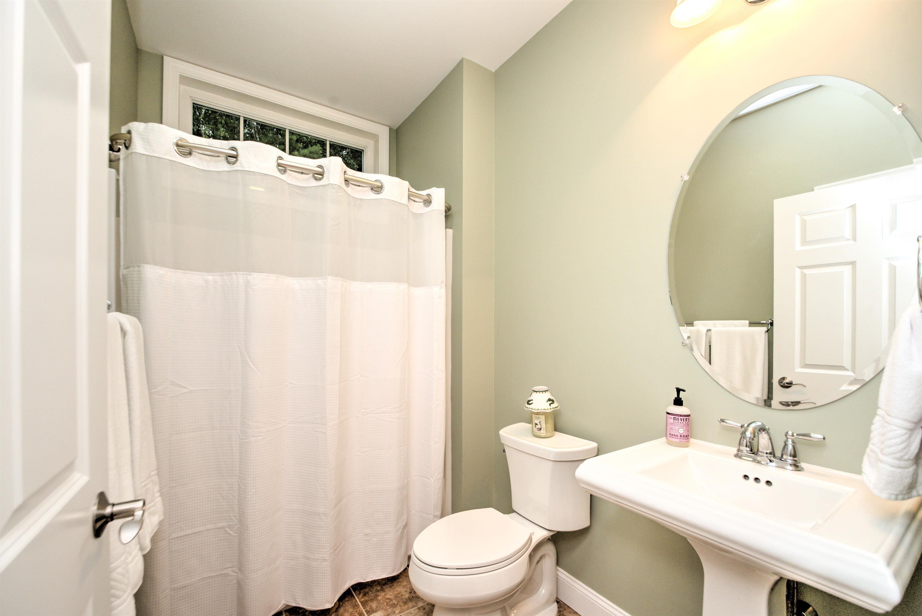 3 Tavern Hill Road Londonderry, NH 03053 - Photo 12 of 39 Gallery Image 12