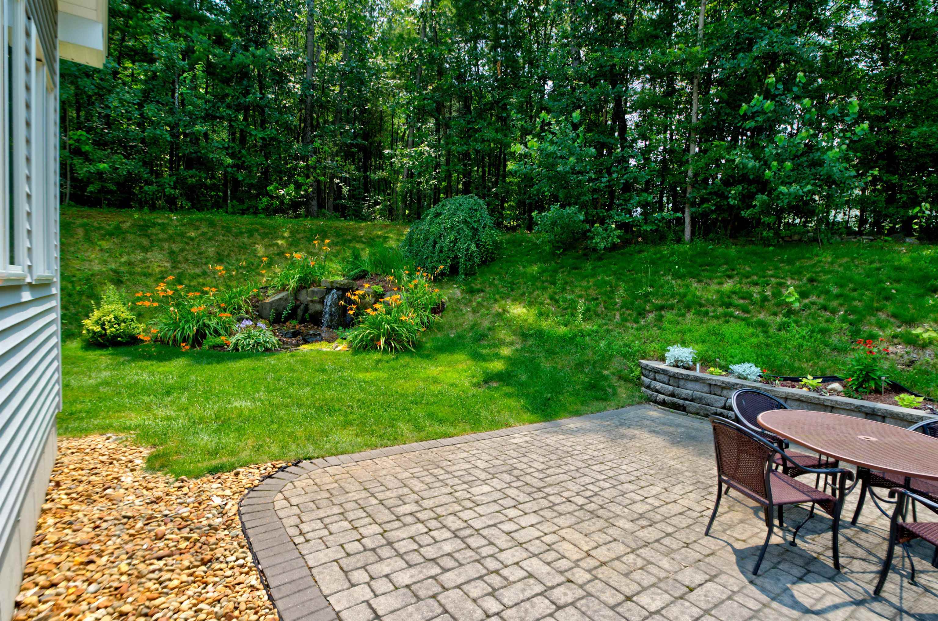 3 Tavern Hill Road Londonderry, NH 03053 - Photo 20 of 39 Gallery Image 20