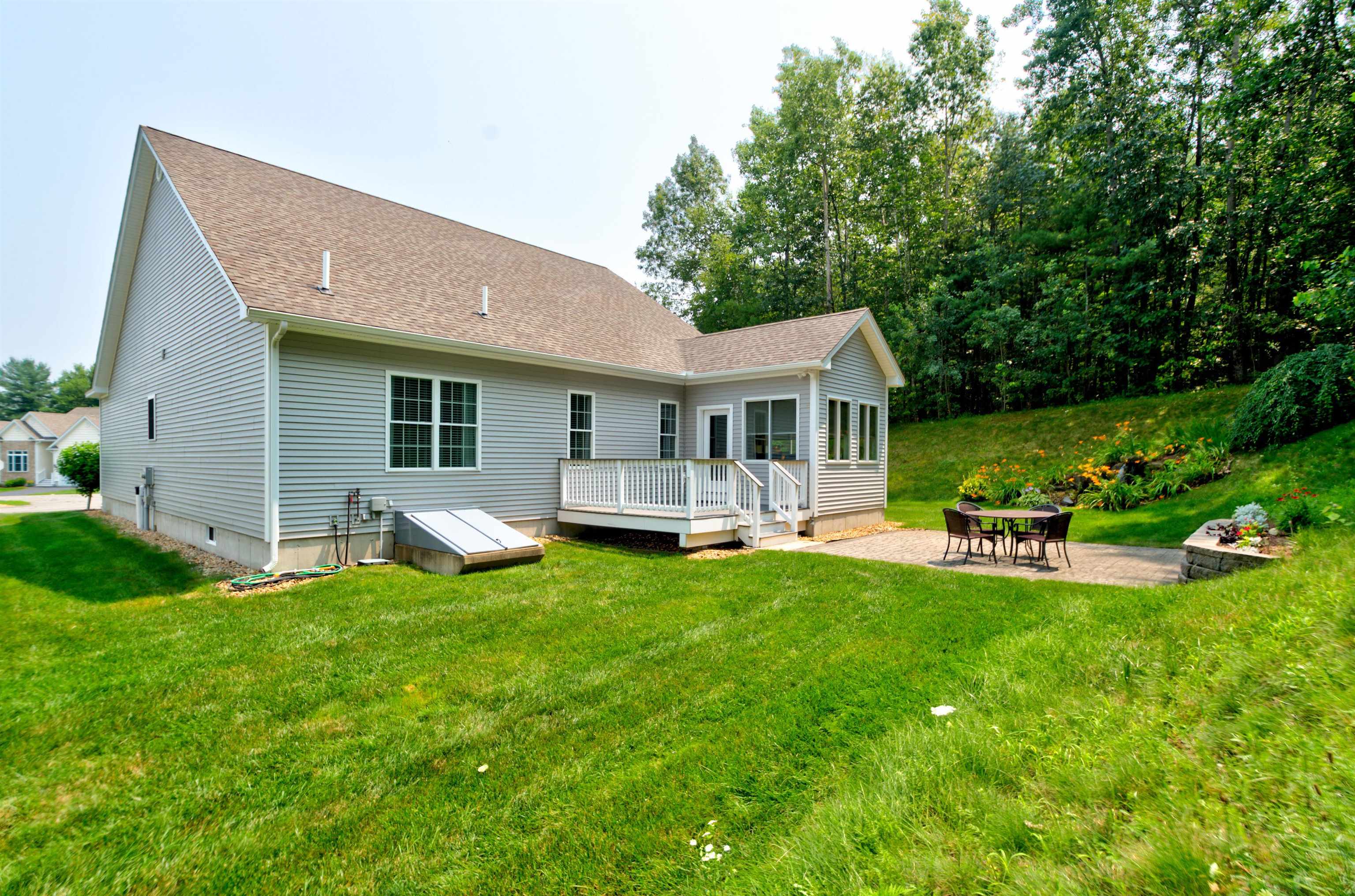 3 Tavern Hill Road Londonderry, NH 03053 - Photo 22 of 39 Gallery Image 22