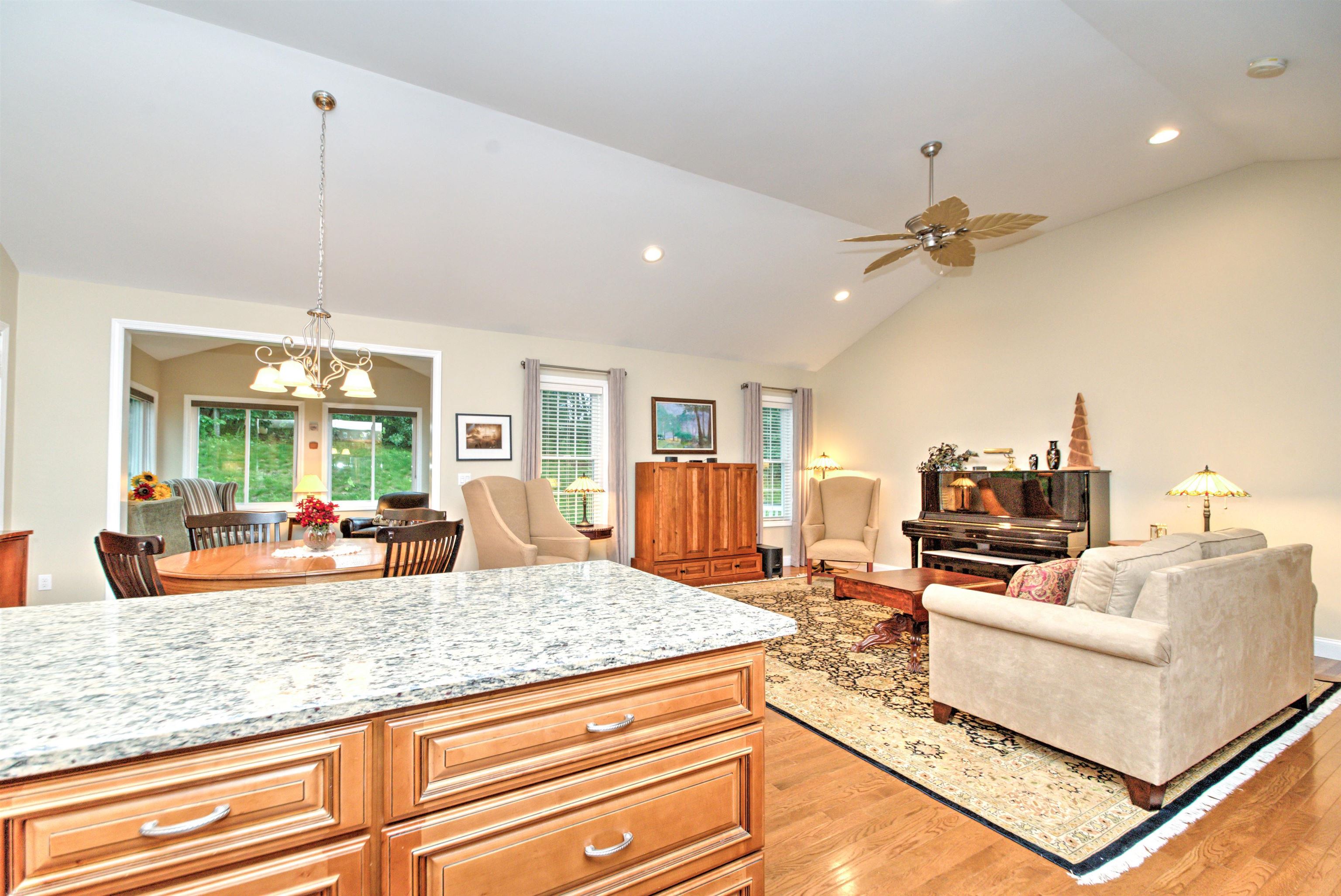 3 Tavern Hill Road Londonderry, NH 03053 - Photo 37 of 39 Gallery Image 37