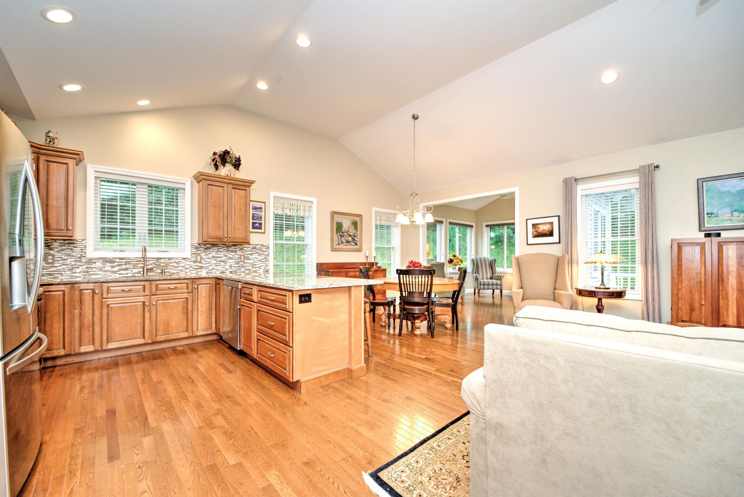 3 Tavern Hill Road Londonderry, NH 03053 - Photo 38 of 39 Gallery Image 38