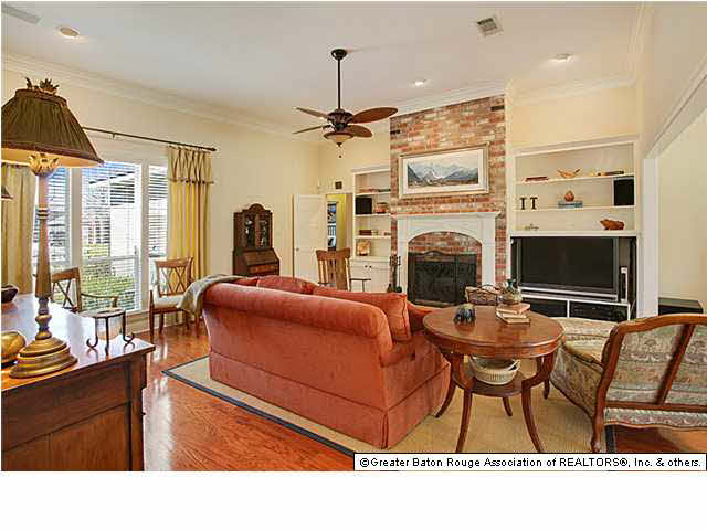 219 Chapel View Court Baton Rouge, LA 70815 - Photo 3 of 15 Gallery Image 3