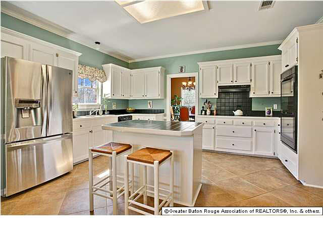 219 Chapel View Court Baton Rouge, LA 70815 - Photo 6 of 15 Gallery Image 6