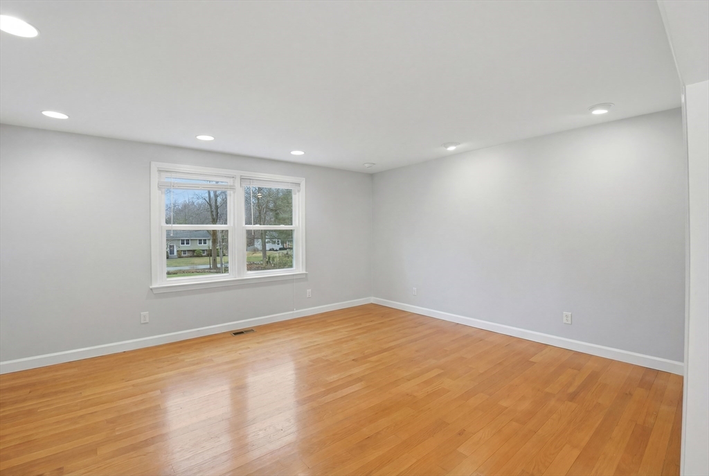 77 Highland Road Abington, MA 02351 - Photo 13 of 23