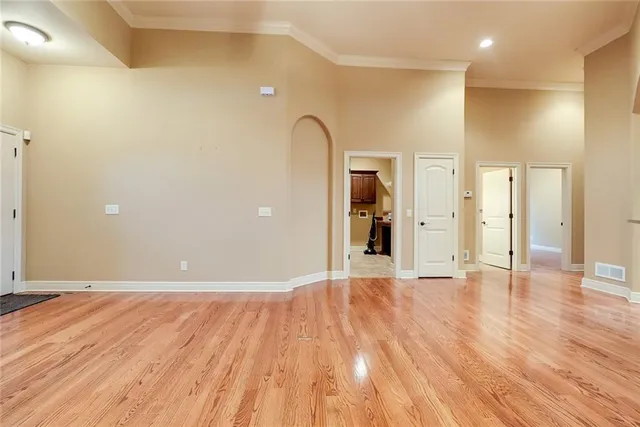 $495,000 | 4118 Northeast Chapel Manor Drive, Lee's Summit, MO 64064