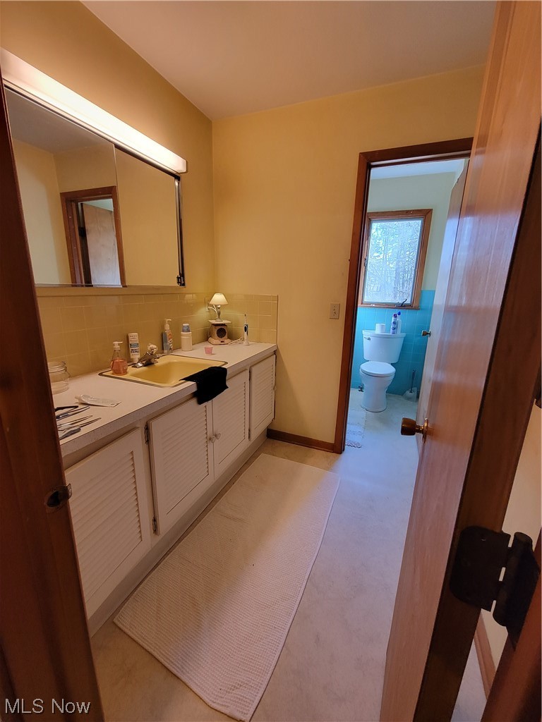 5759 Rhodes Road Kent, OH 44240 - Photo 9 of 29 Gallery Image 9