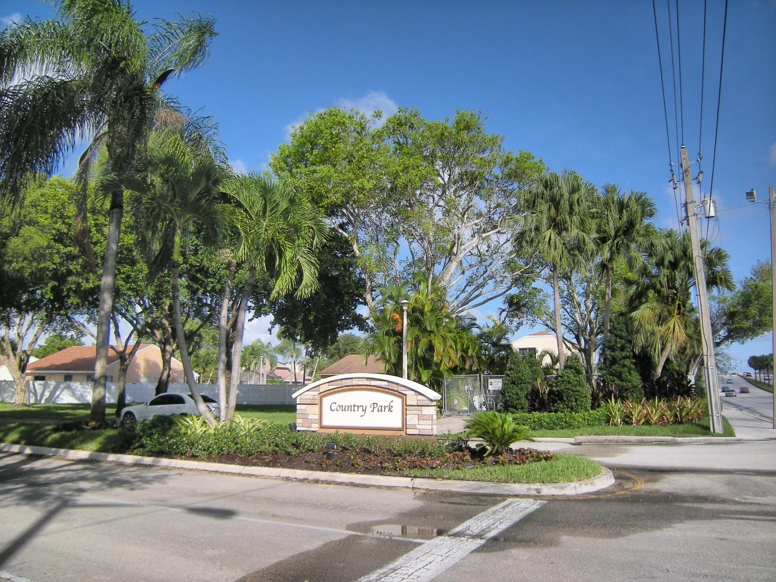 23266 New Coach Way Boca Raton, FL 33433 - Photo 2 of 11 Eminence Investors November 19, 2015 06