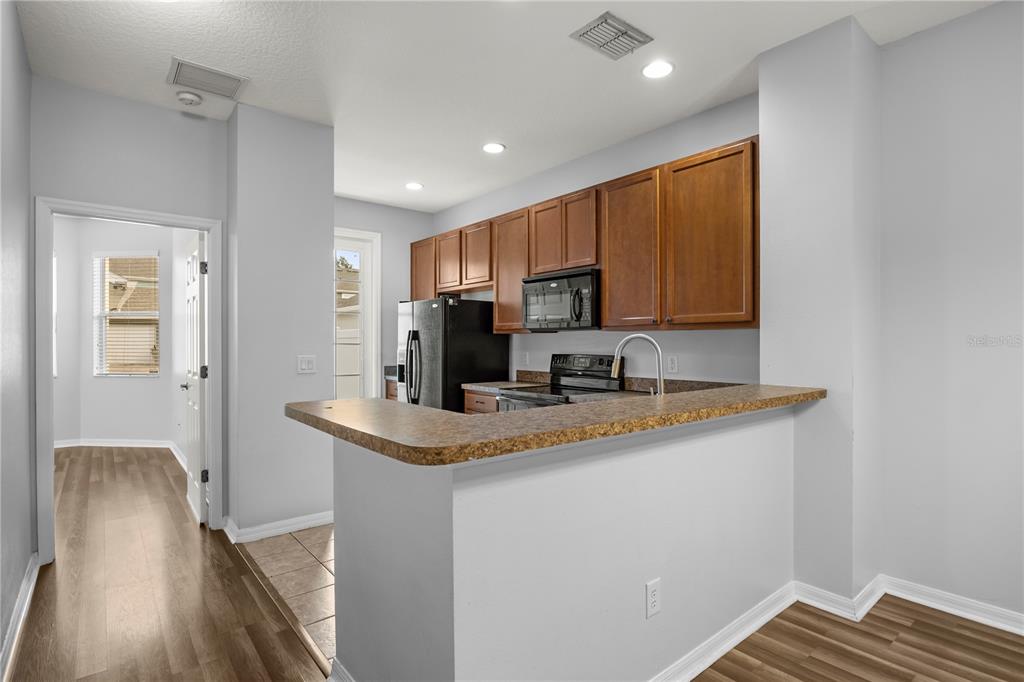11757 Fitzgerald Butler Road Orlando, FL 32836 - Photo 12 of 37 Gallery Image 12