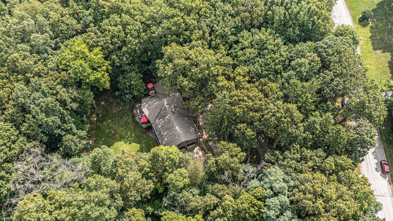 5595 Mountain Road Brighton, MI 48116 - Photo 52 of 61