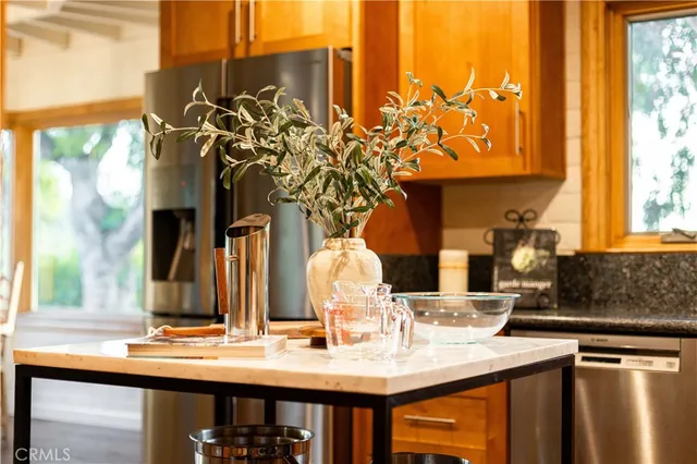 $1,768,000 | 1076 Norumbega Drive, Monrovia, CA 91016