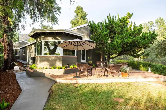 $1,768,000 | 1076 Norumbega Drive, Monrovia, CA 91016