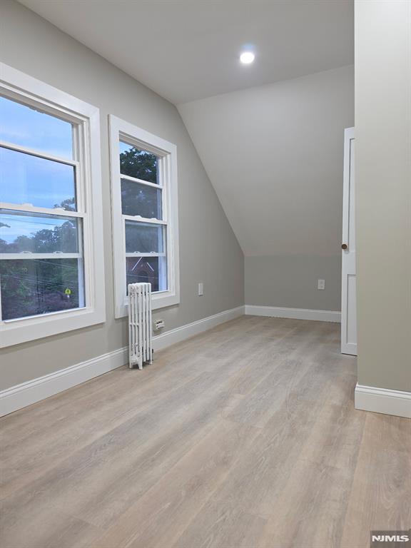 72 Chestnut Street, Unit 2R Montclair, NJ 07042 - Photo 4 of 14