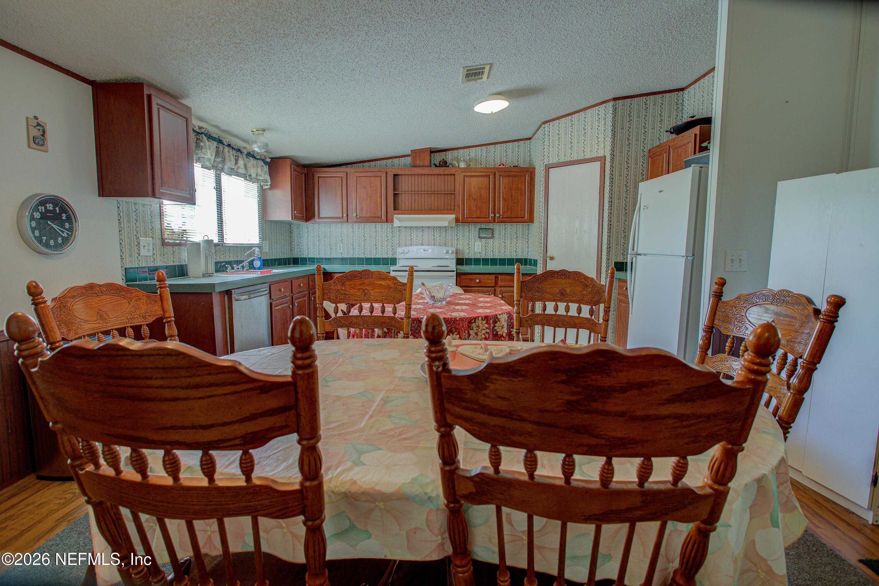 28050 Roundup Place Hilliard, FL 32046 - Photo 17 of 43 20260402-28050_Roundup_Pl-38