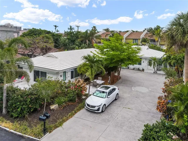 a view of a patio in backyard