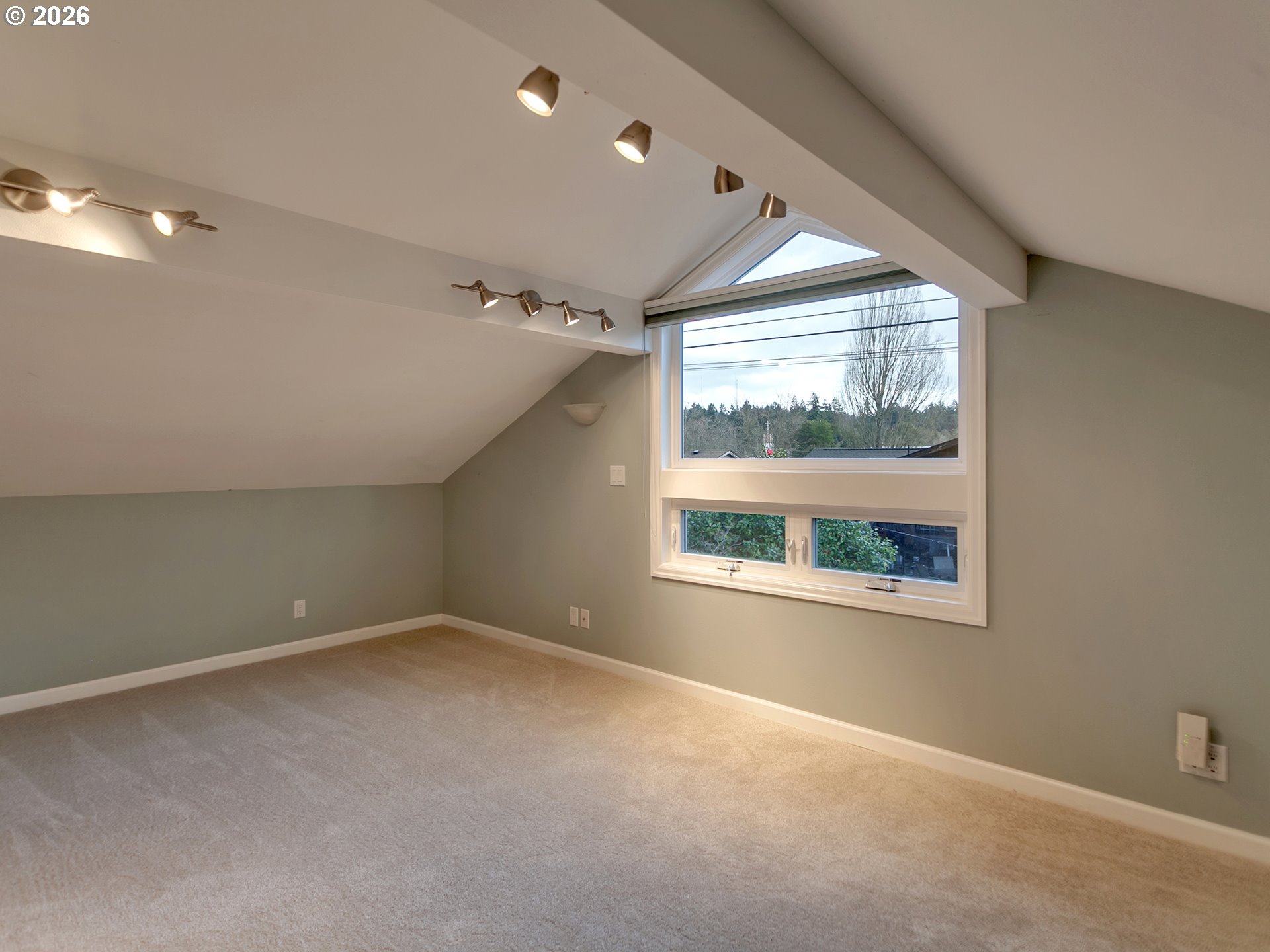11940 Southwest Faircrest Street Portland, OR 97225 - Photo 30 of 46 Den/Office