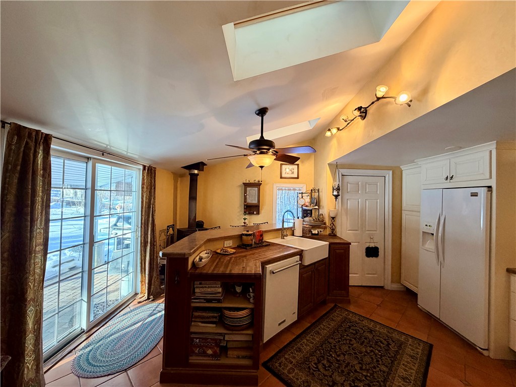 128 West 4th Street Corning, NY 14830 - Photo 7 of 31