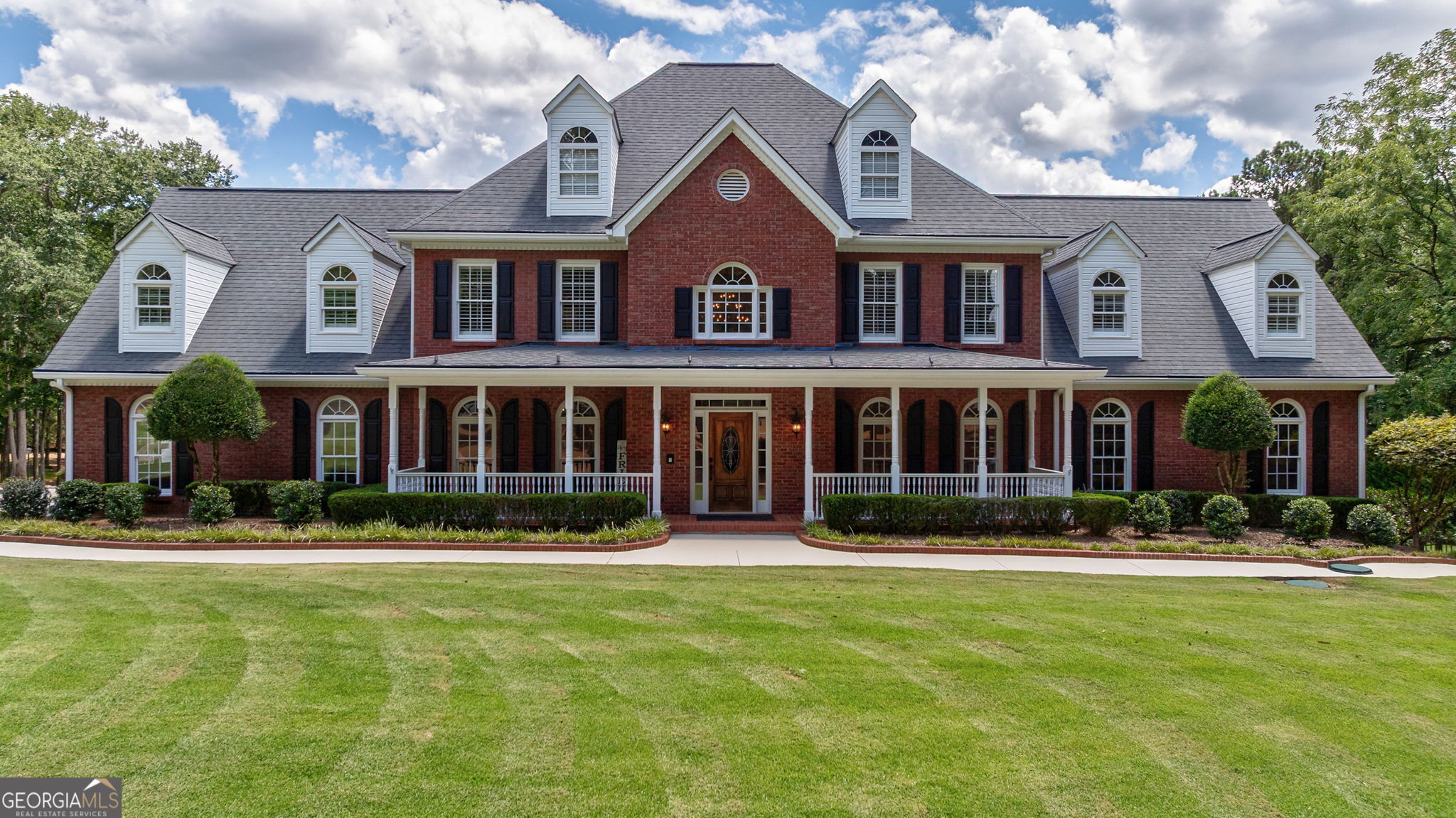 2391 Rabbit Farm Circle Loganville, GA 30052 - Photo 6 of 97