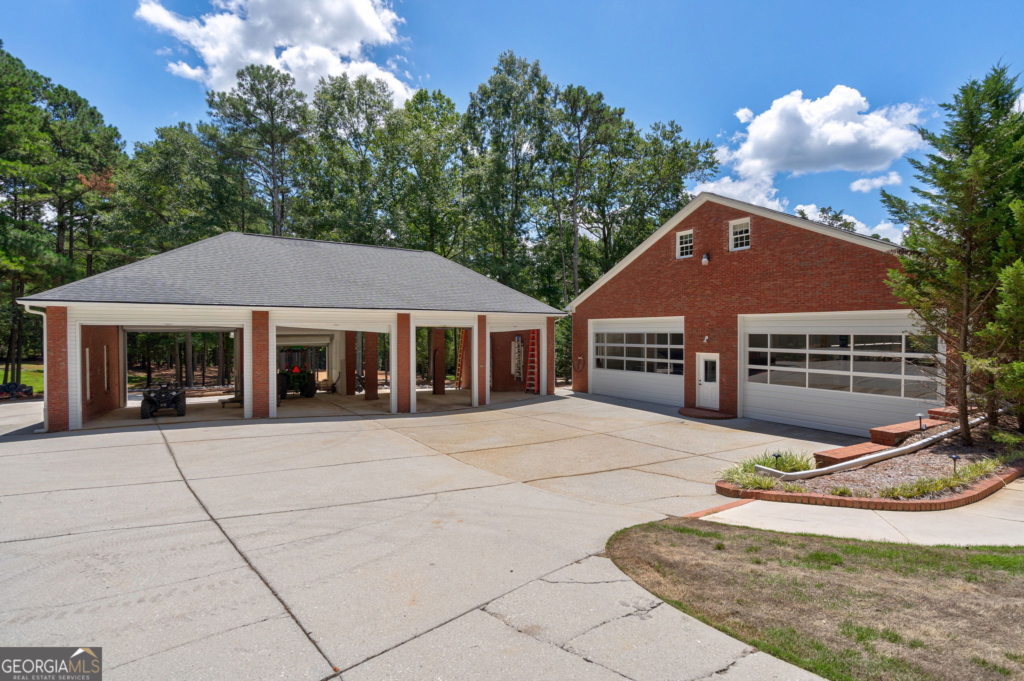 2391 Rabbit Farm Circle Loganville, GA 30052 - Photo 77 of 97 a front view of a house with yard