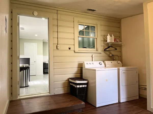 $1,700 | 2611 31st Street, Lubbock, TX 79410