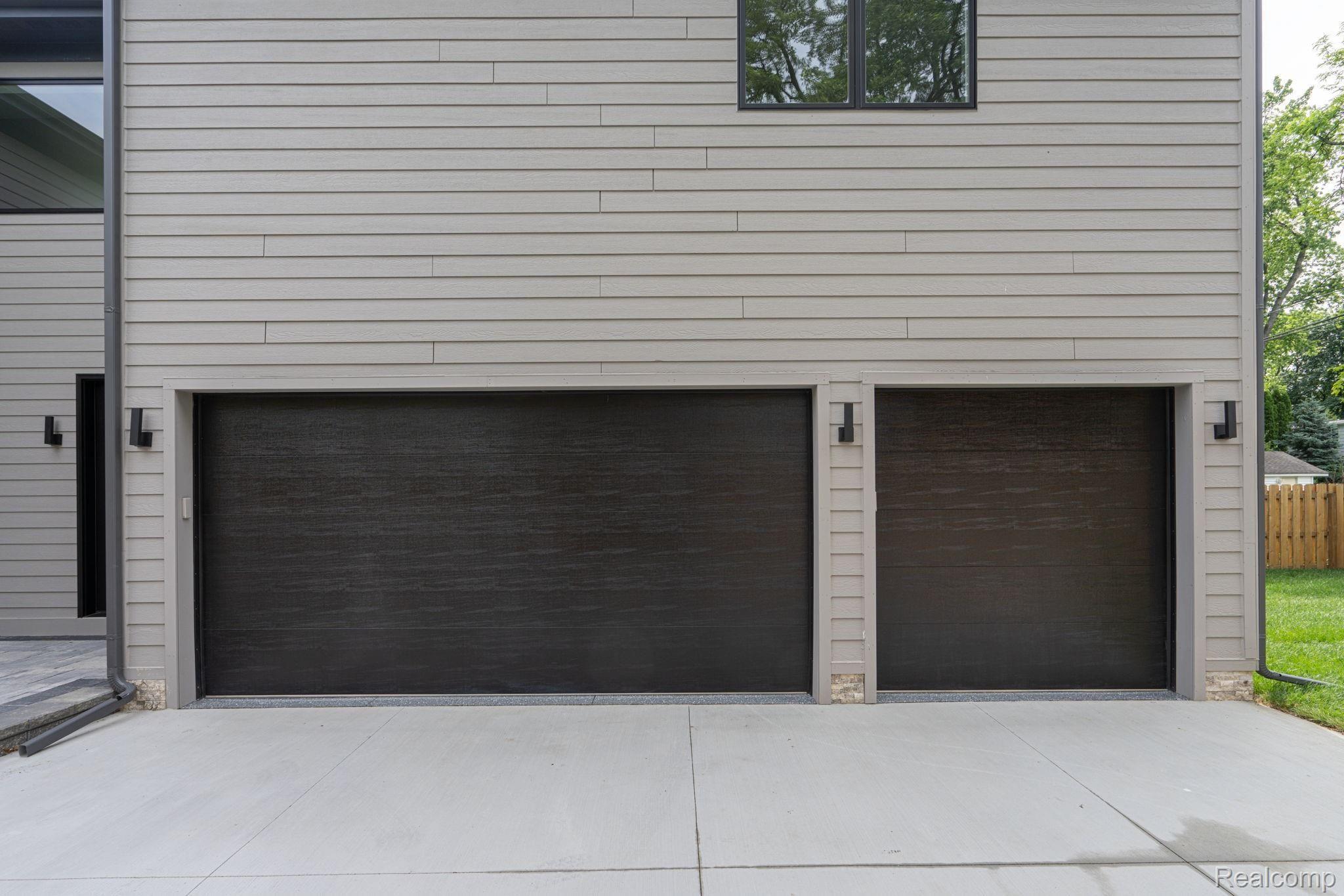 2736 Windemere Road Birmingham, MI 48009 - Photo 12 of 46 2736 Windemere Birmingham-56.jpg
