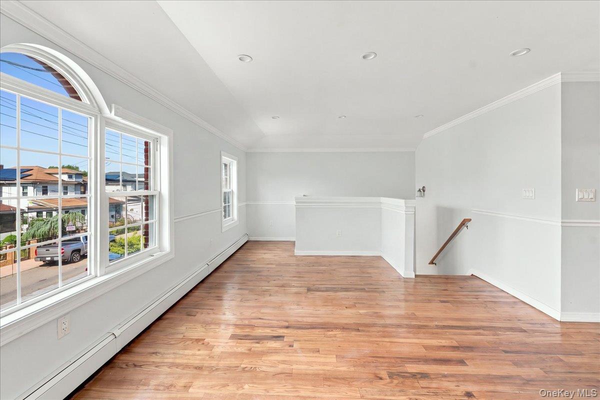 189-22 117th Road Queens, NY 11412 - Photo 11 of 21 Gallery Image 11