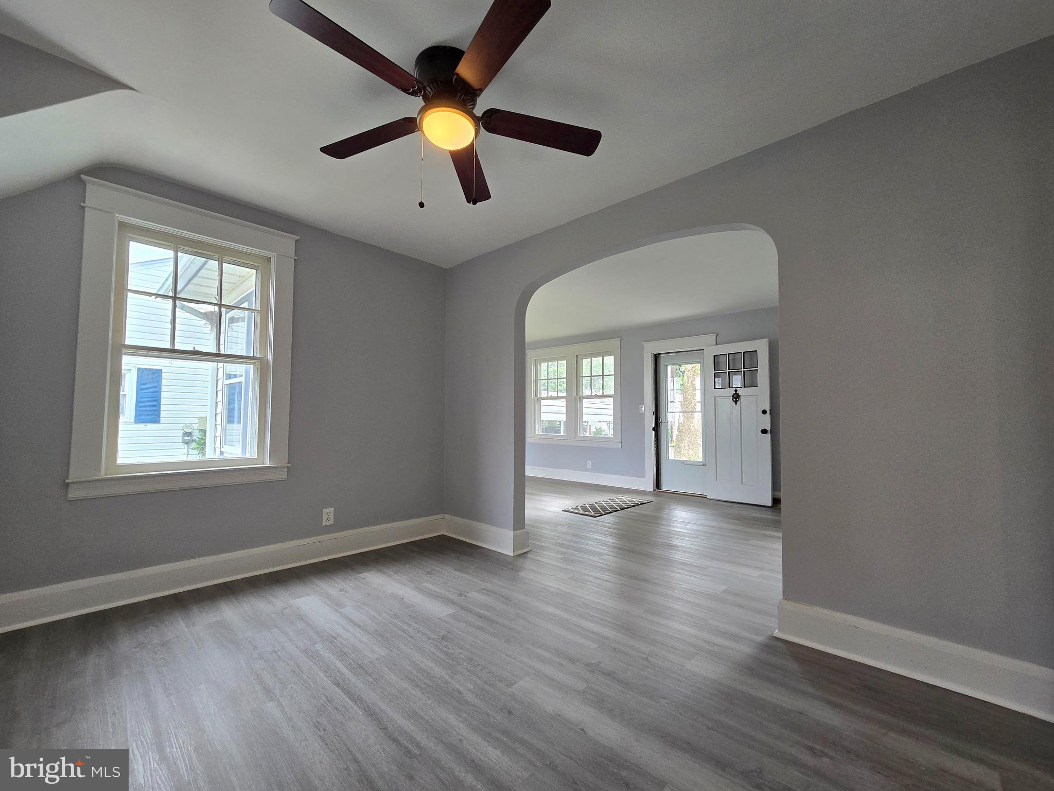220 Meadow Road Pasadena, MD 21122 - Photo 2 of 65 12x9 dining area